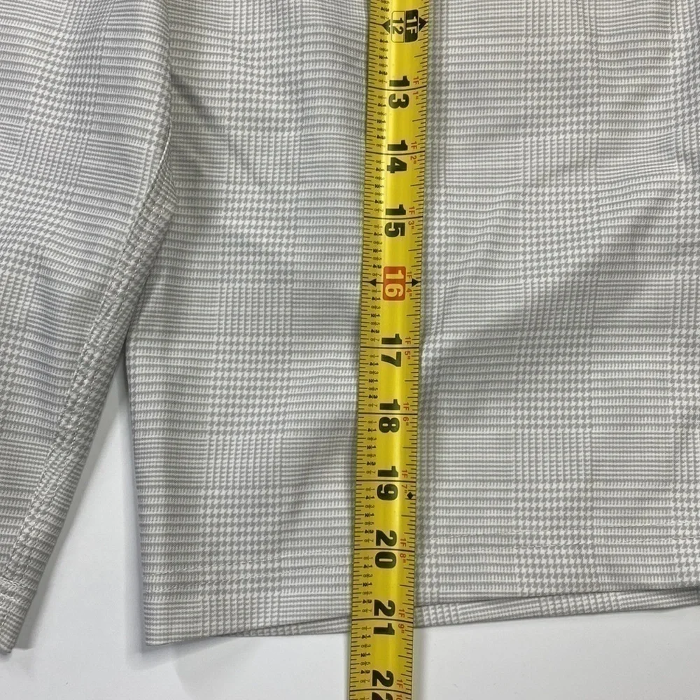 O'Neil Hybrid Gray White Chino Shorts Size 32
